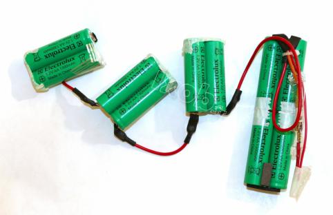 Battery vacuum cleaner electrolux 90016558900