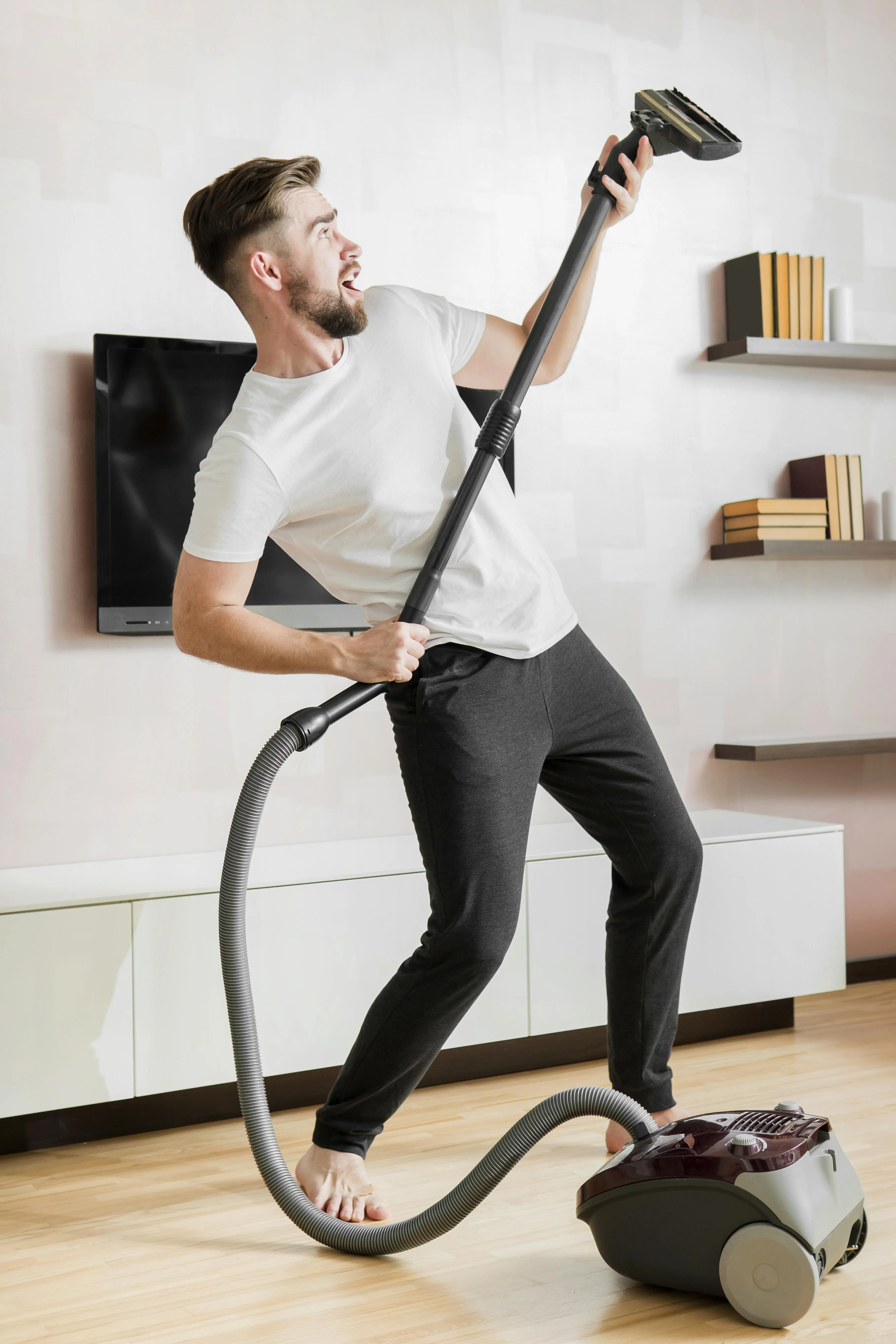 Battery vacuum cleaner